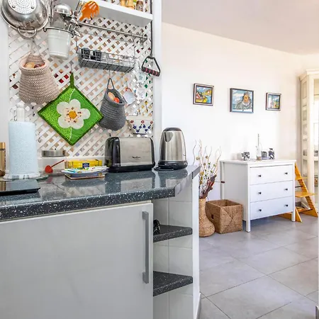 Awesome In Riviera Del Sol With Kitchen Apartment *